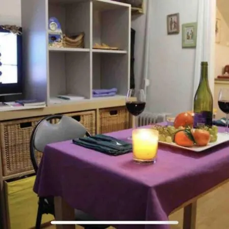 Appartement Studio,rue Didot Parijs